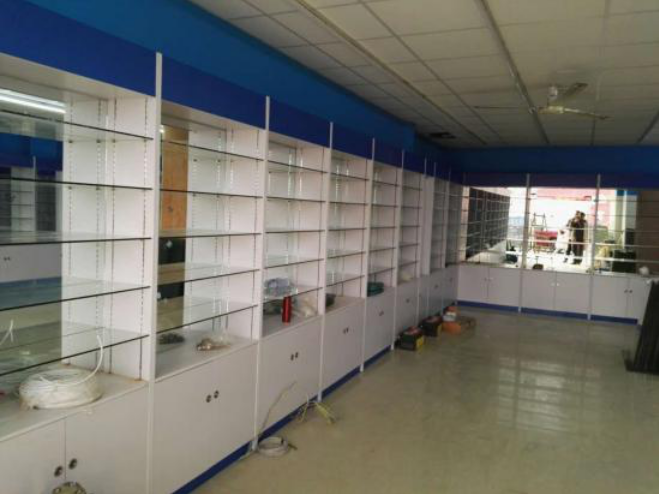<b>上海复美大药房 药品展示柜</b>
