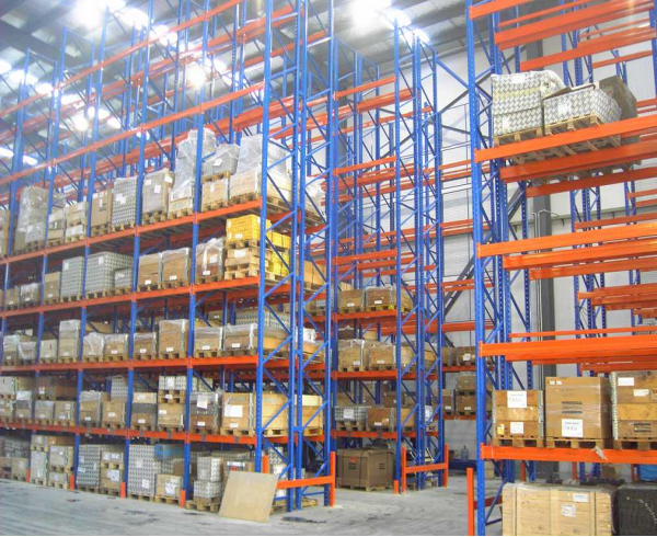 <b>货架厂为您阐述库房货架的使用规范</b>
