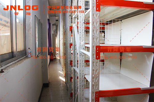 <b>颜色各异的晋隆货架伴你过七夕</b>