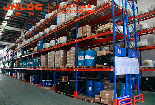 <b>选仓库仓储货架，安全放心还是晋隆货架</b>