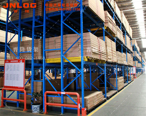 <b>仓储货架选购，真材实料很重要</b>
