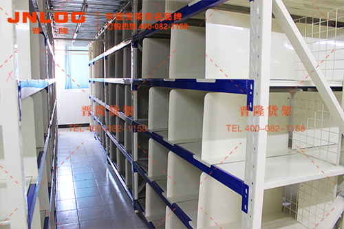 <b>仓库货架防水层面的一些对策和构思</b>