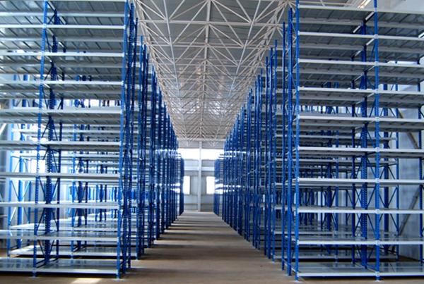 <b>上海货架：哪些因素会影响仓储货架的稳定性</b>