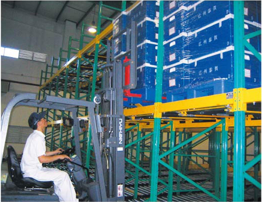 <b>冷库用哪种货架比较合适?</b>