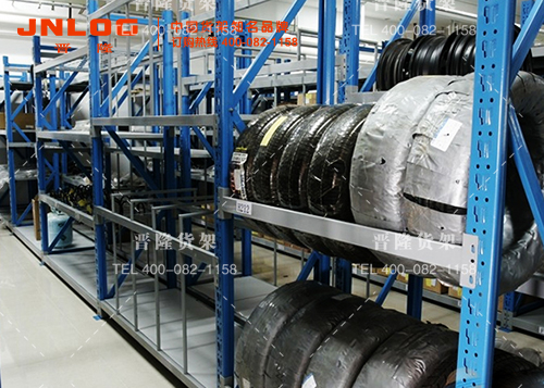 重型货架.jpg 重型货架.jpg