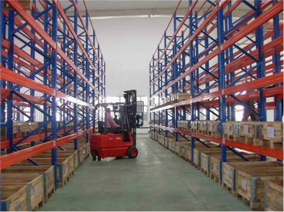 仓库货架